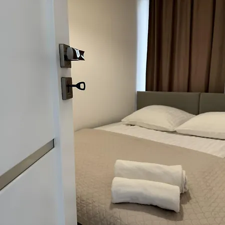 Appartement Wola Tower Na Prymasa - Z Widokiem Na
